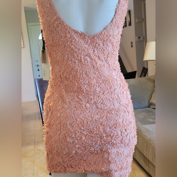 Mini Dress - Picture 3 of 7